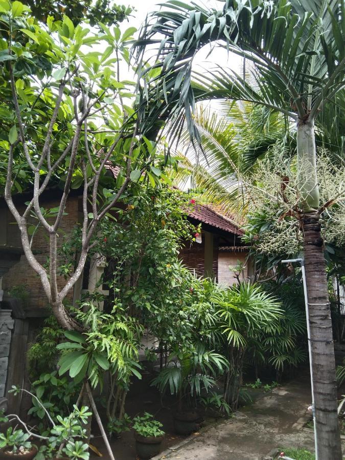 Pondok Aldi Hostel Amed Zewnętrze zdjęcie