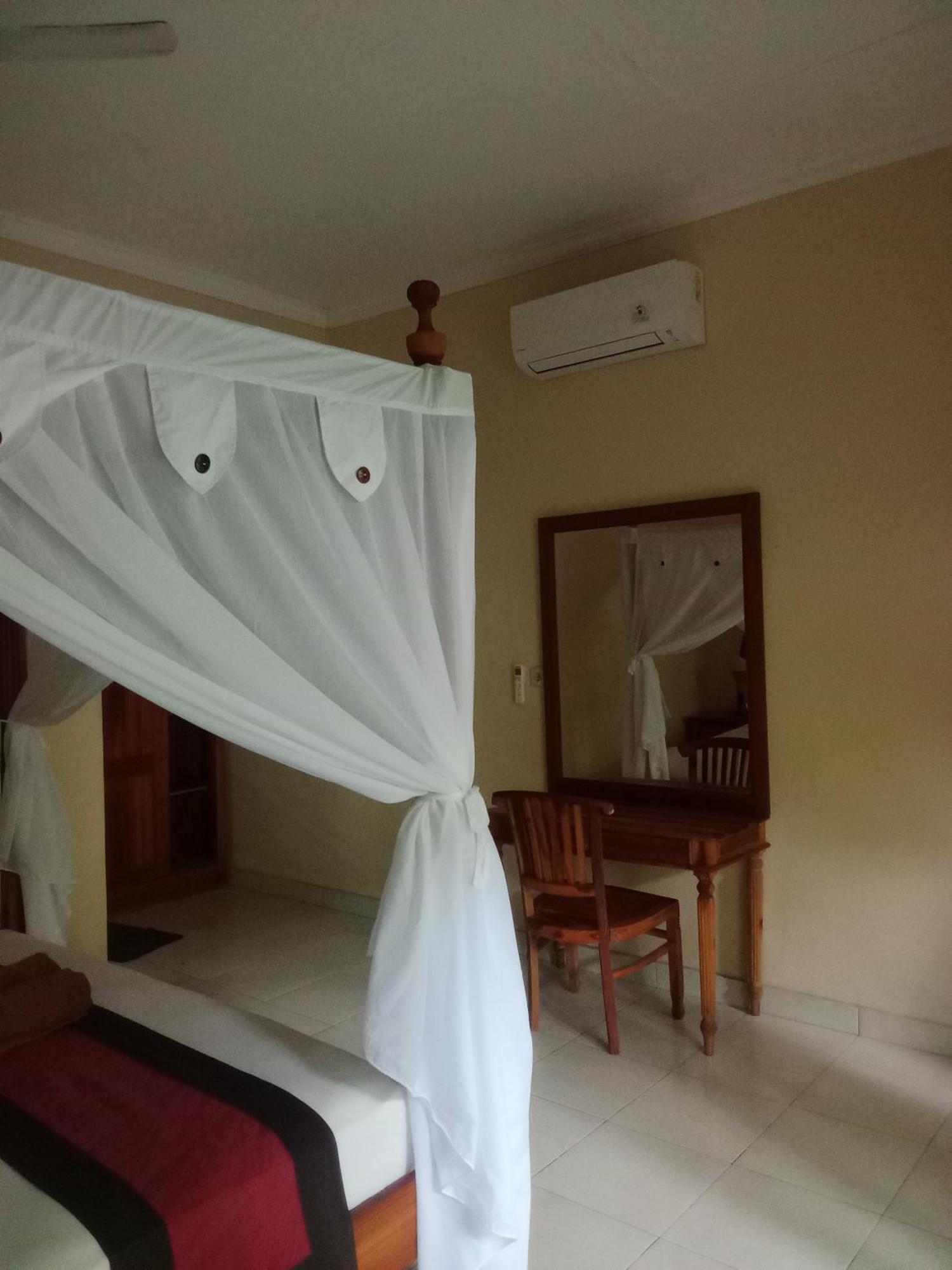 Pondok Aldi Hostel Amed Zewnętrze zdjęcie